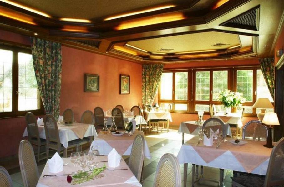 Restaurant A L'Aigle Hotel Wimmenau Exterior foto