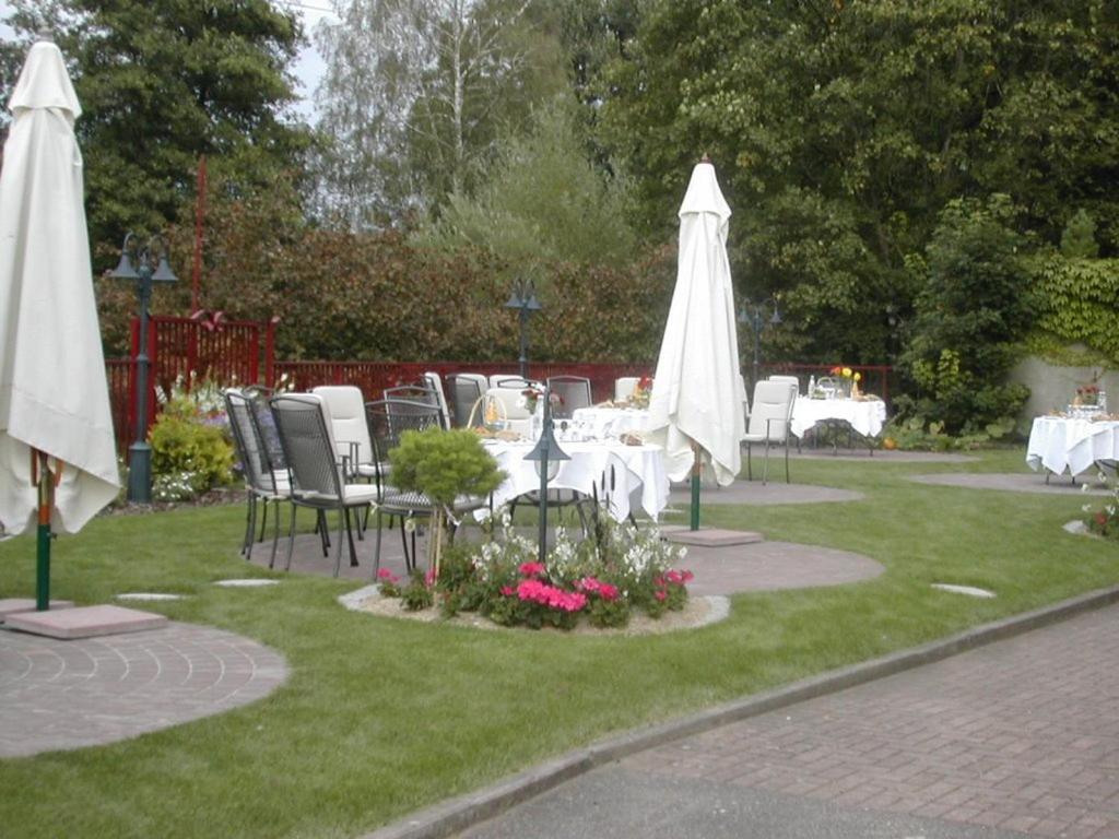 Restaurant A L'Aigle Hotel Wimmenau Exterior foto